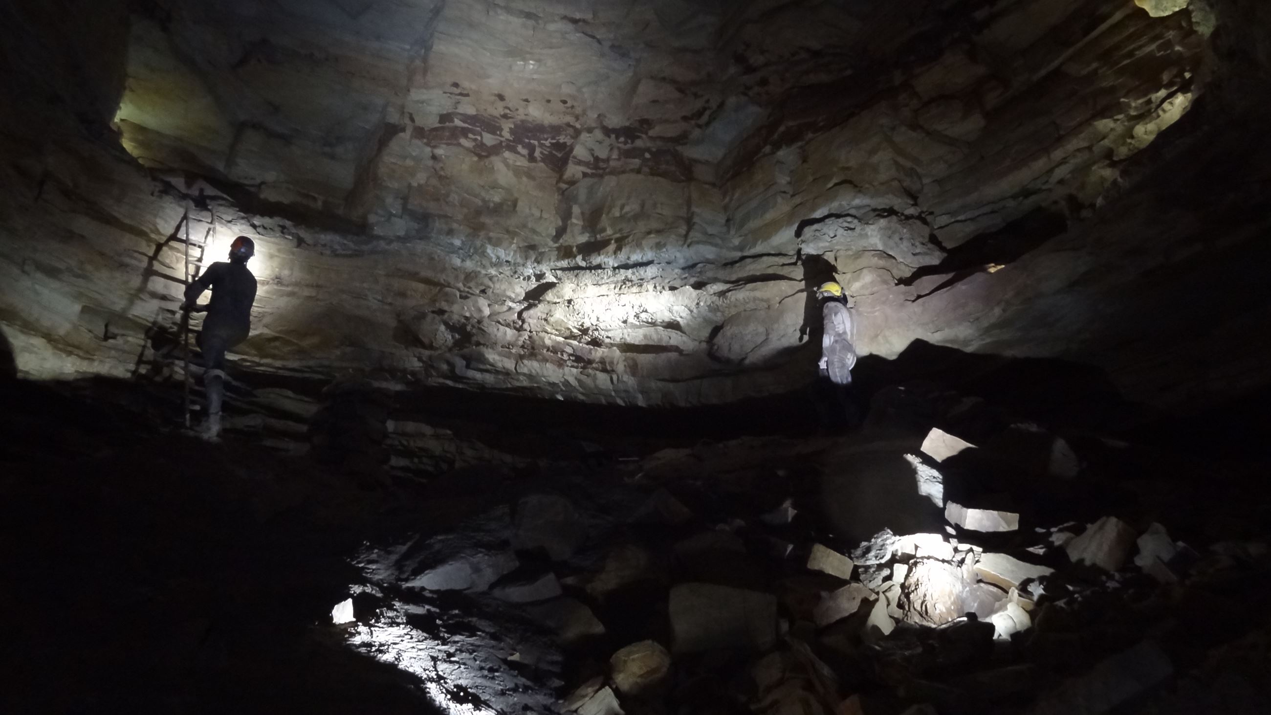 SCIENTISTS DEEP IN THE BIG ROOM SCIENTISTS DEEP IN THE BIG ROOM